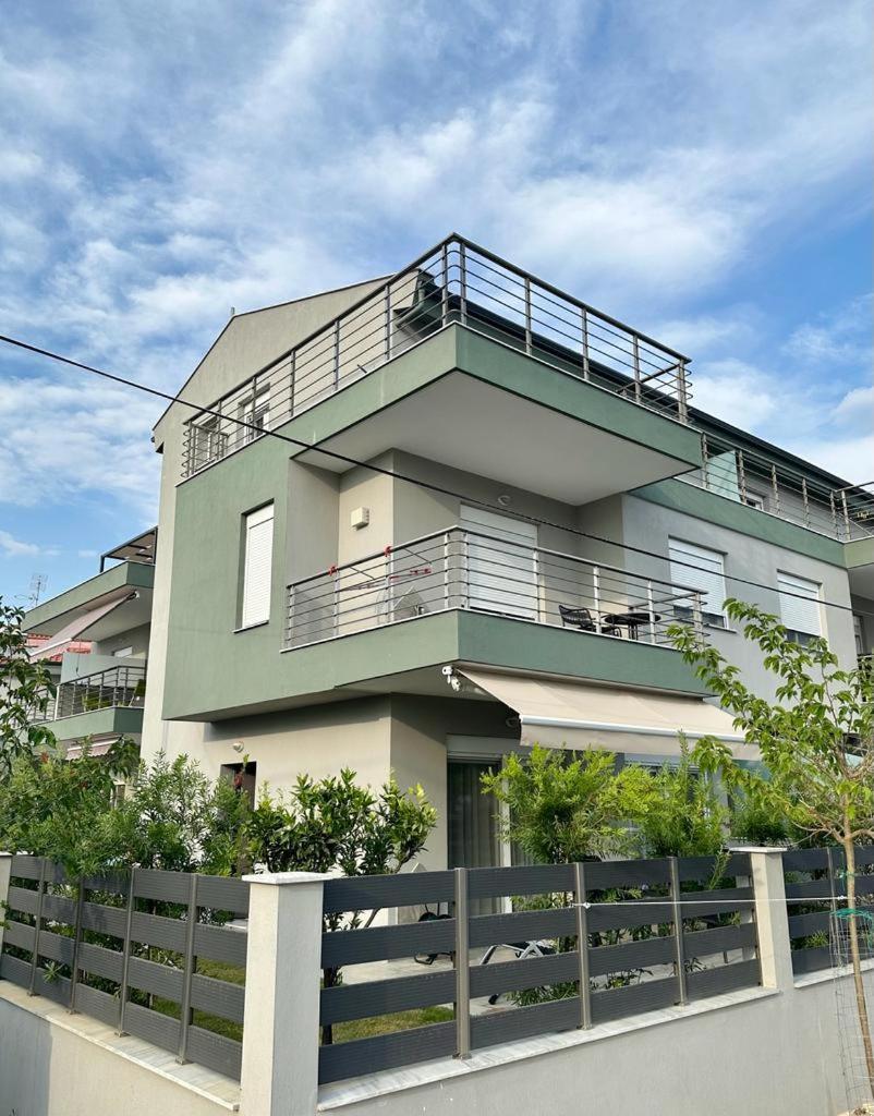 Blue Fish Luxury Villa Nikiti  Dış mekan fotoğraf