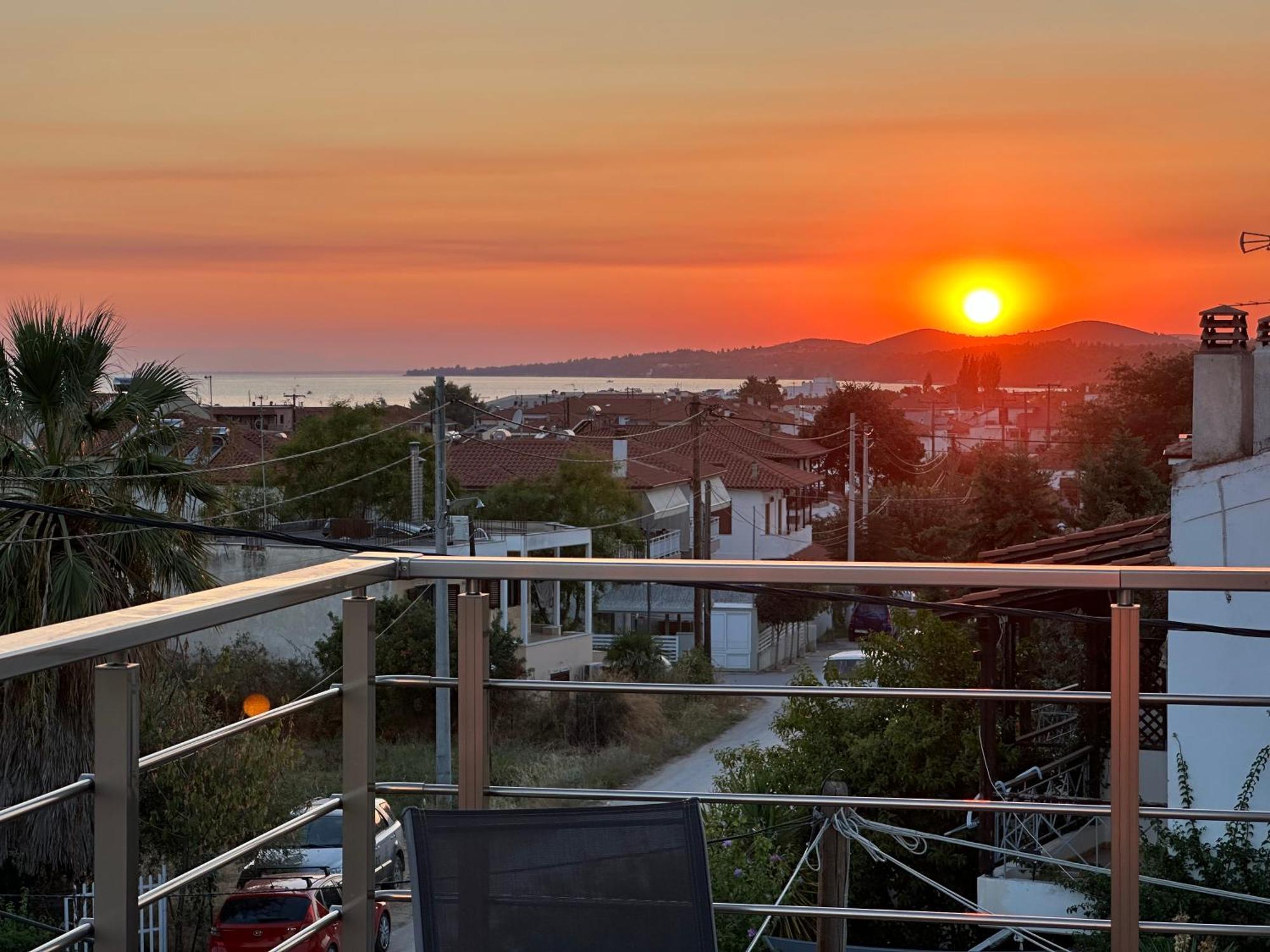Blue Fish Luxury Villa Nikiti  Dış mekan fotoğraf